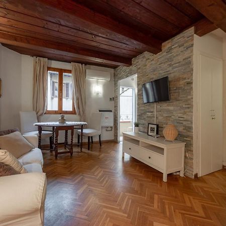 Signoria Florentine Apartment Флоренция Экстерьер фото