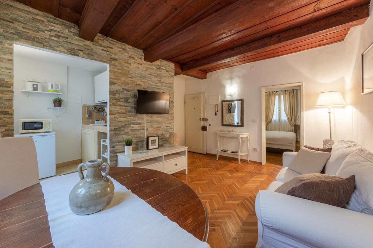 Signoria Florentine Apartment Флоренция Экстерьер фото