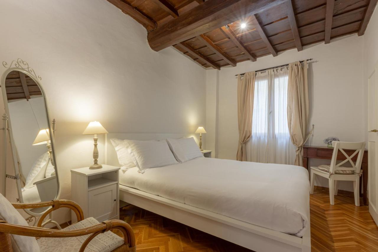 Signoria Florentine Apartment Флоренция Экстерьер фото