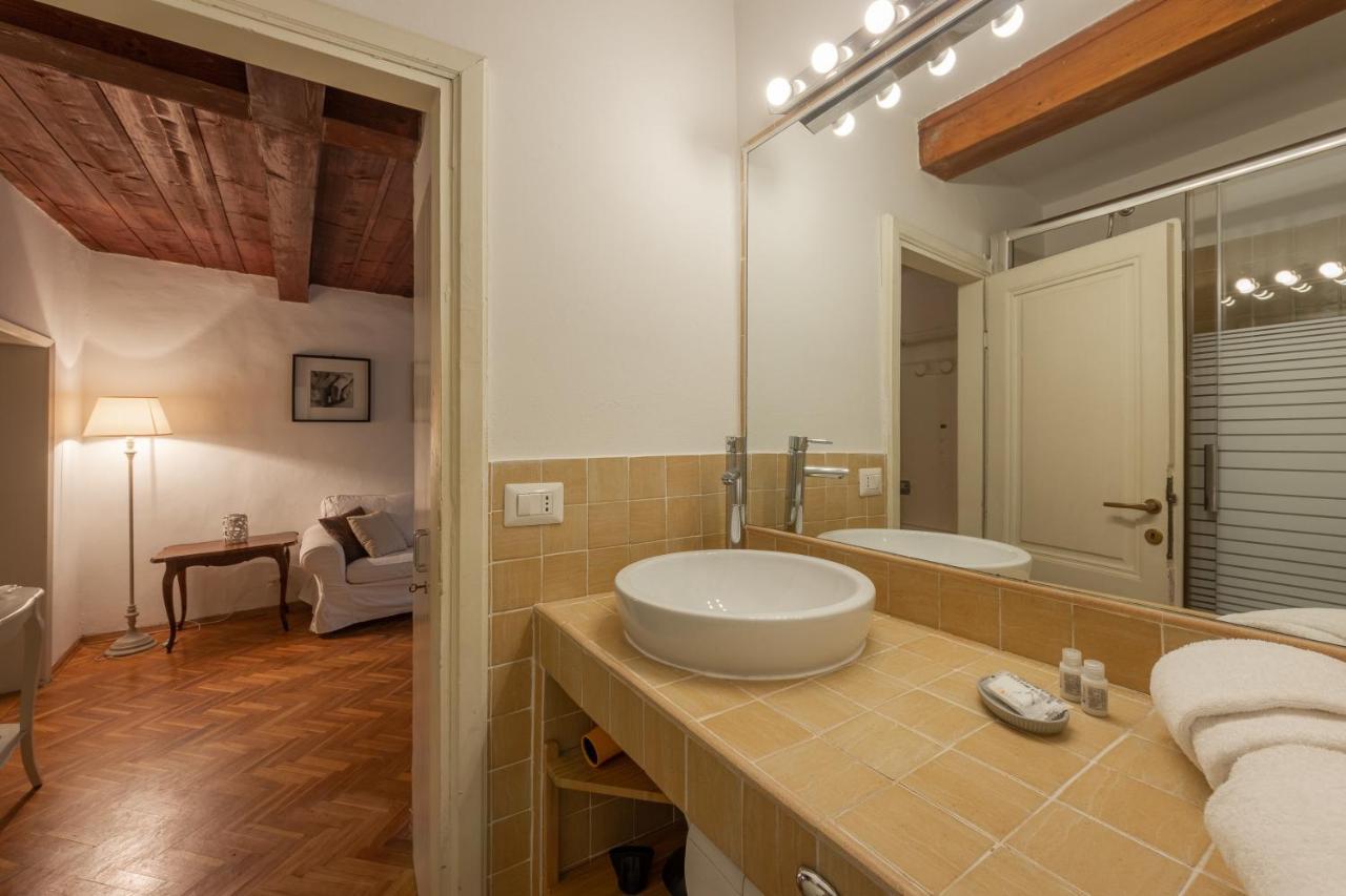 Signoria Florentine Apartment Флоренция Экстерьер фото